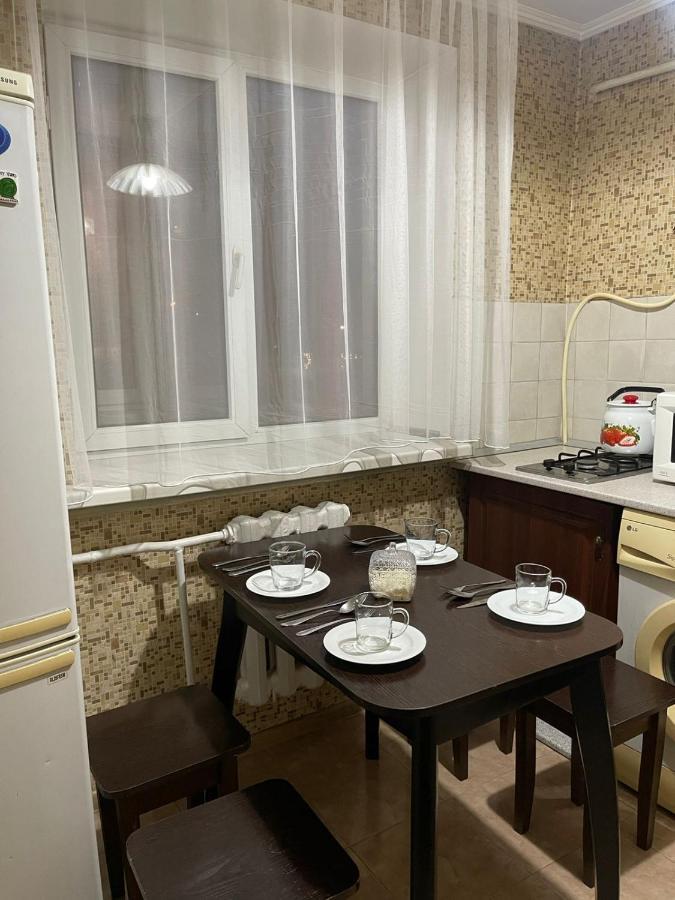 Квартира Рядом Арбата, Гоголя 92 Almatî Exterior foto